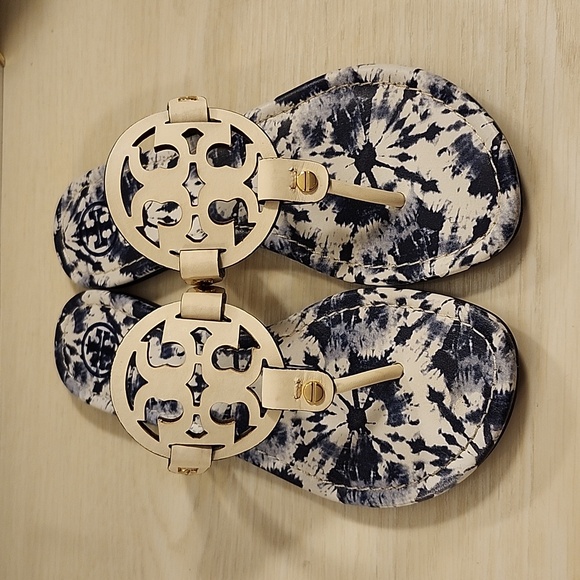 ●RARE●Like NEW● Tory Burch Tie Dye Miller in Ivory(White) - Picture 11 of 13